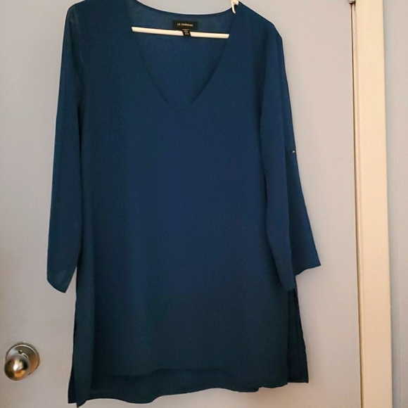 Top - Picture 1 of 1